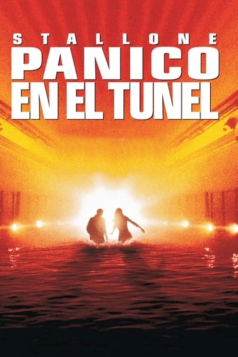 (Daylight) Pánico en el túnel
